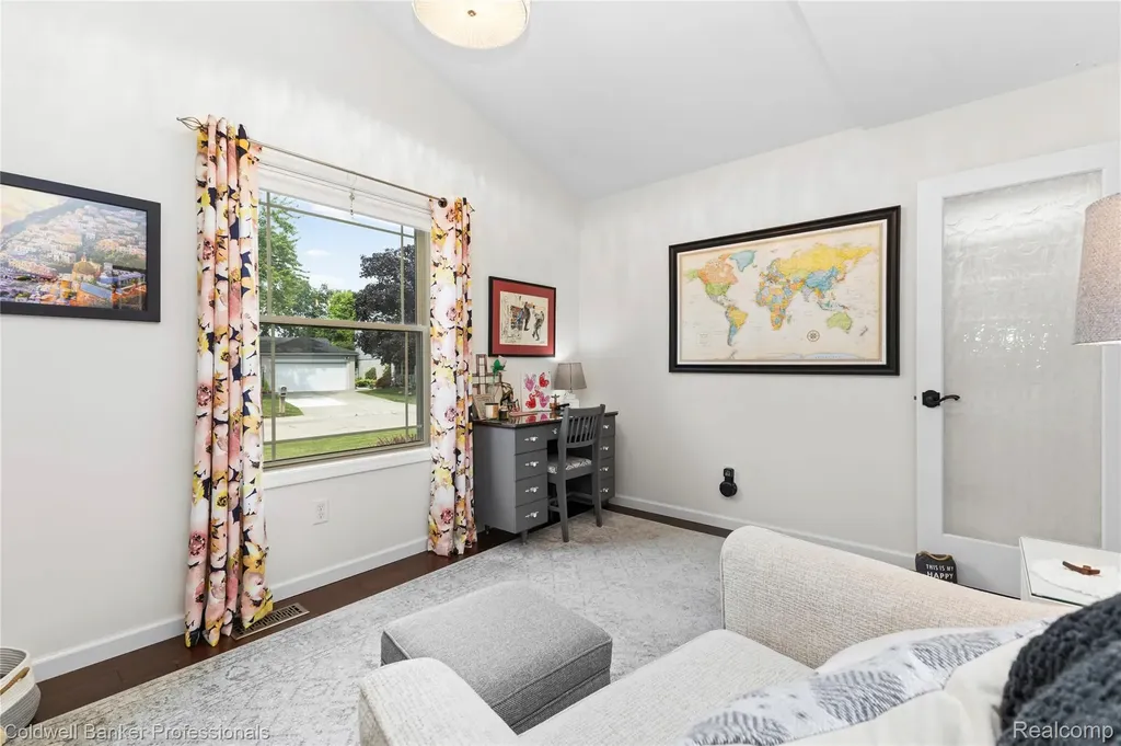 39452 Sunderland Drive Clinton Charter Township MI 48038
