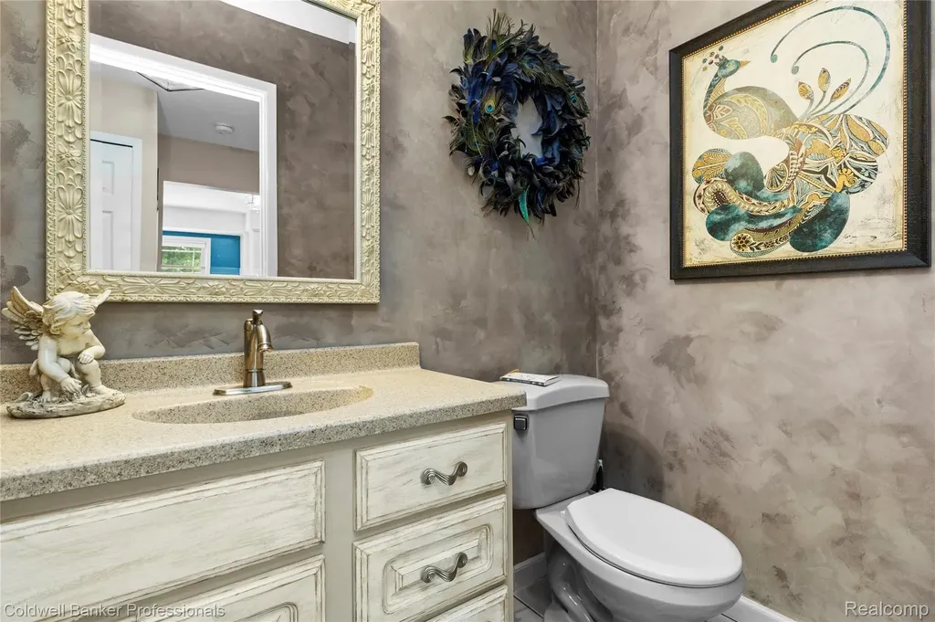 39452 Sunderland Drive Clinton Charter Township MI 48038