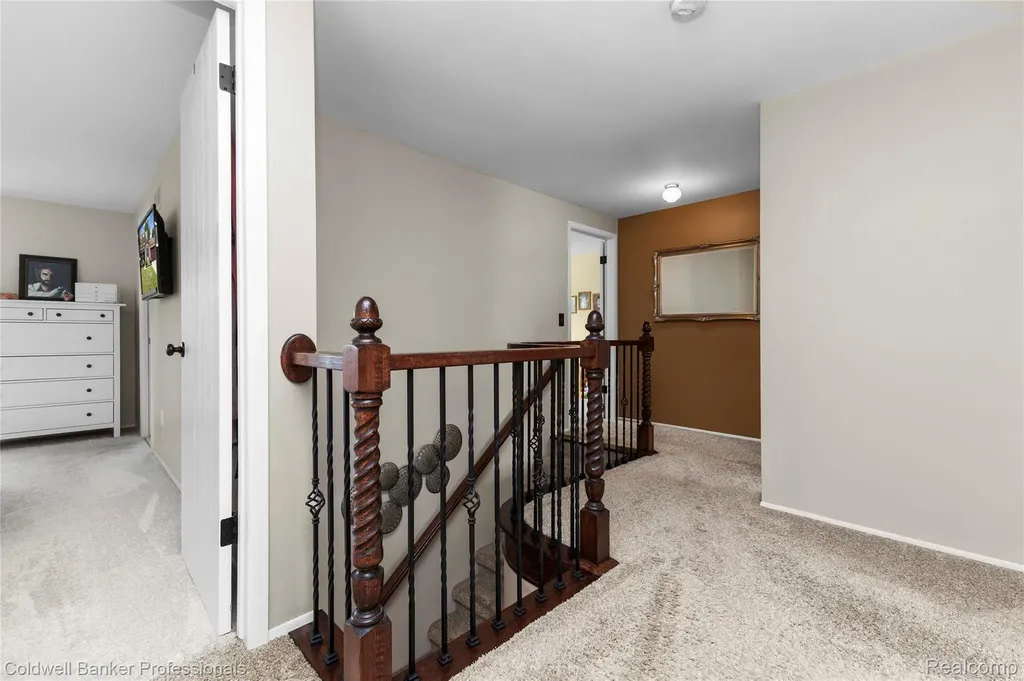 39452 Sunderland Drive Clinton Charter Township MI 48038