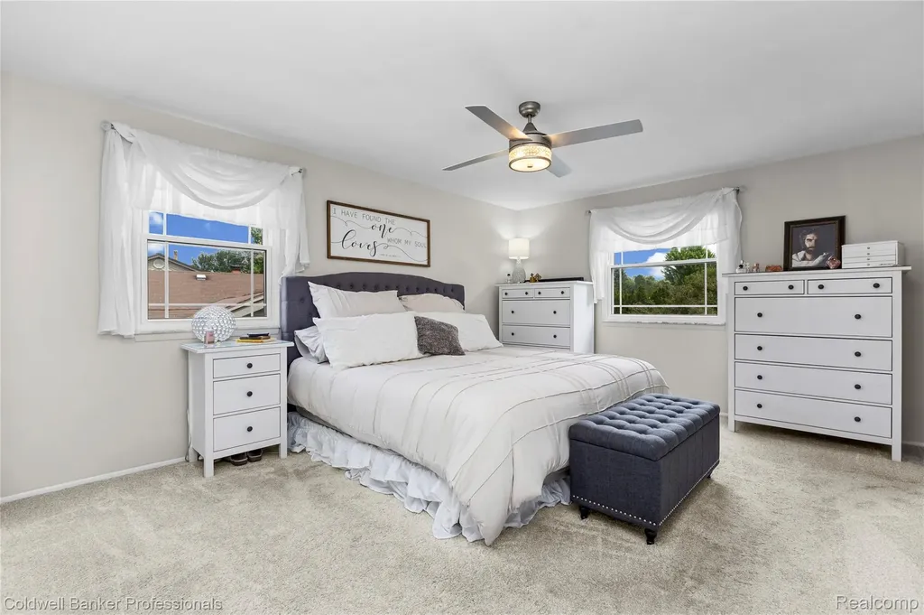 39452 Sunderland Drive Clinton Charter Township MI 48038