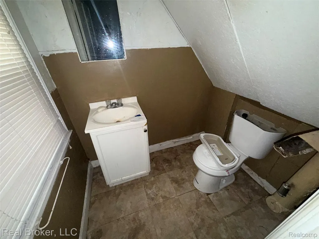 3002 Lawrence Street Detroit City MI 48206