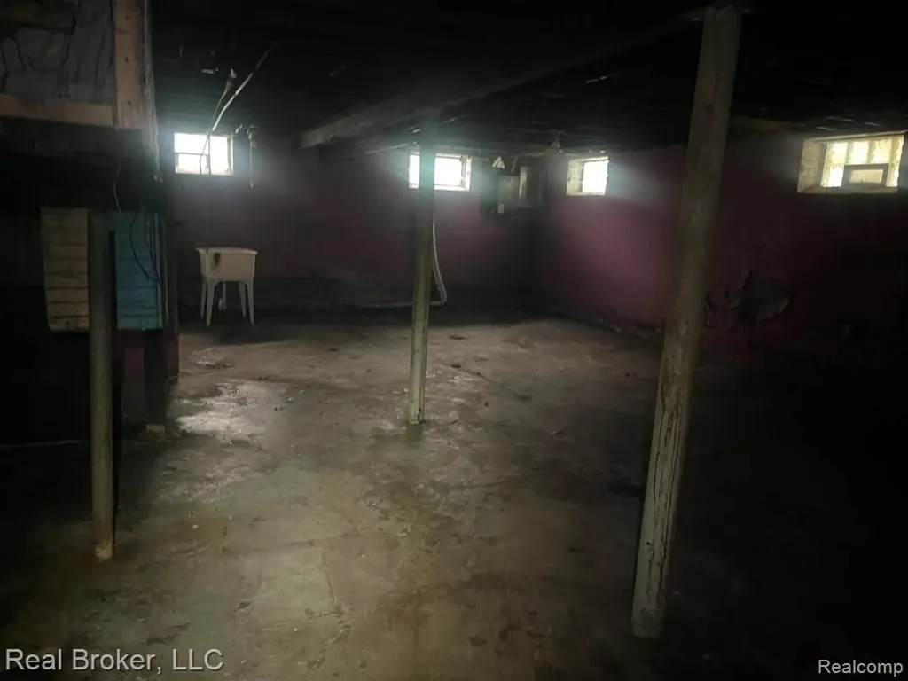 3002 Lawrence Street Detroit City MI 48206