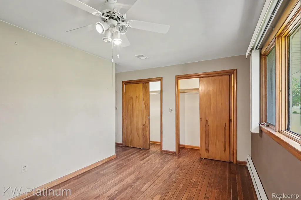 49750 Nautical Drive Chesterfield Township MI 48047