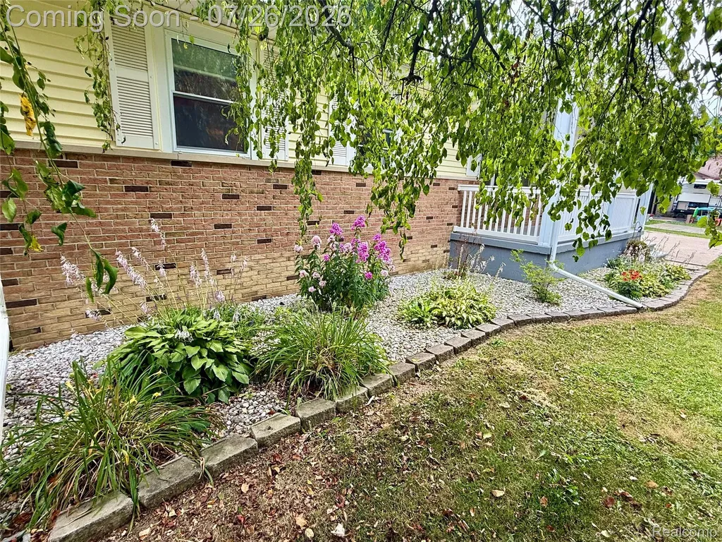 6030 E Hill Road Grand Blanc Charter Township MI 48439