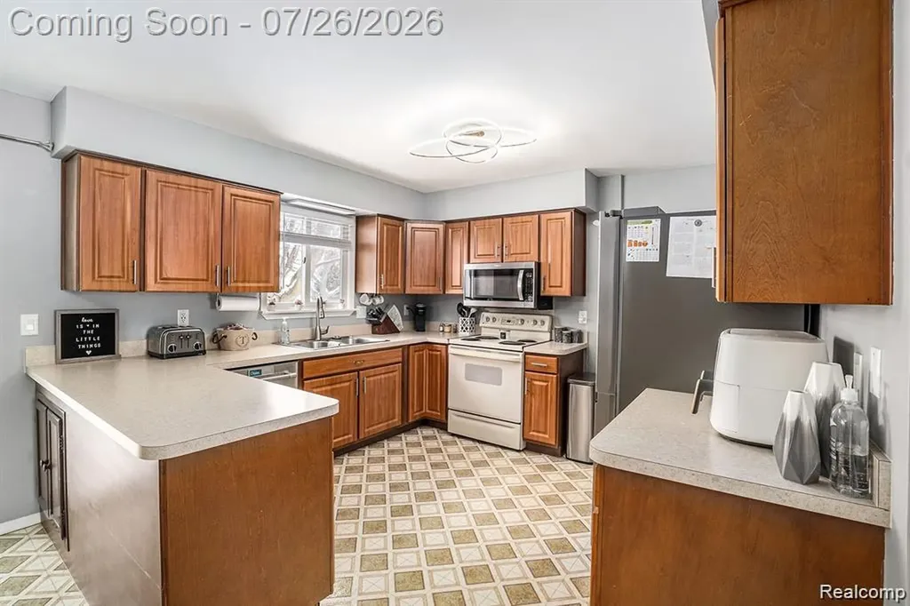 6030 E Hill Road Grand Blanc Charter Township MI 48439