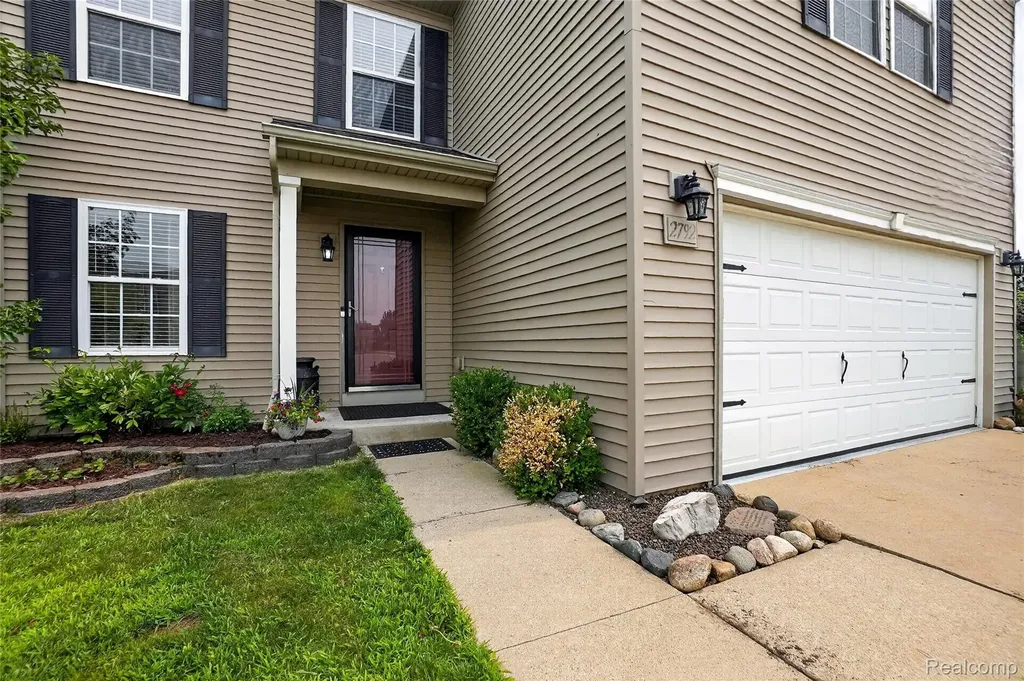 2792 Kalkaska River Drive Handy Township MI 48836