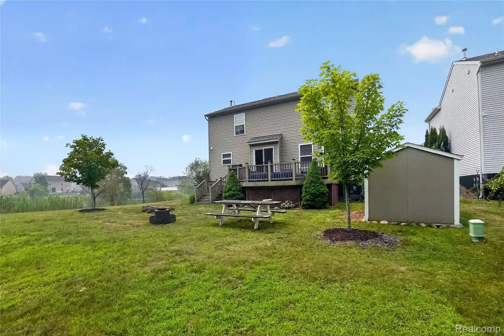 2792 Kalkaska River Drive Handy Township MI 48836
