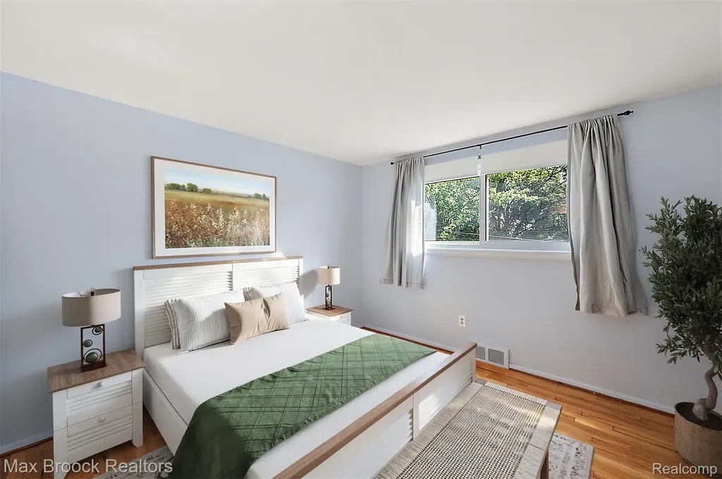 6609 E Knollwood Circle West Bloomfield Charter Township MI 48322