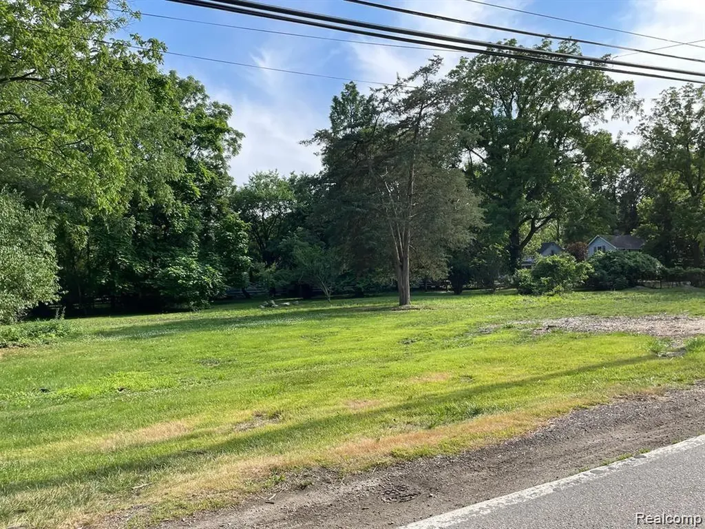 8269 Bellevue Road Grosse Ile Township MI 48138