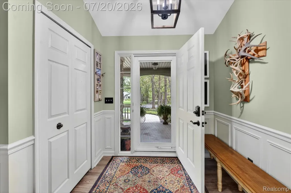 2111 Moorlands View Oceola Township MI 48855