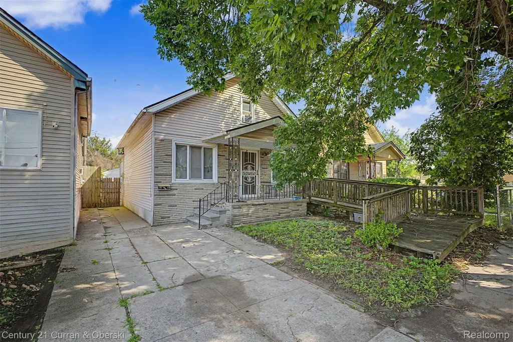 8040 Kirkwood Street Detroit City MI 48210