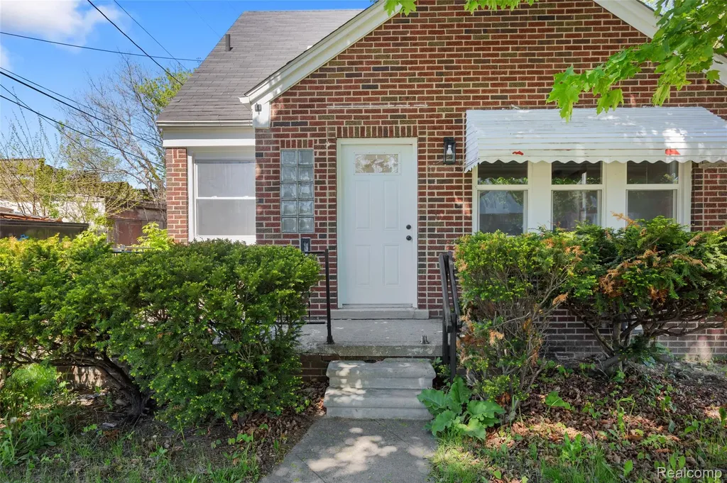 11327 Whitehill Detroit City MI 48224