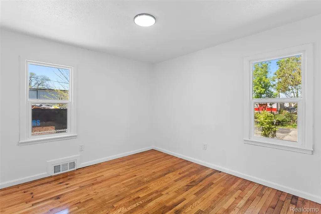 11327 Whitehill Detroit City MI 48224