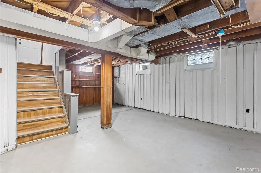 11327 Whitehill Detroit City MI 48224