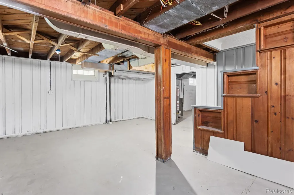 11327 Whitehill Detroit City MI 48224