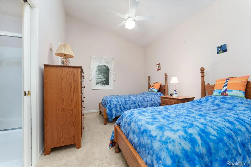 164 Addison Circle Fowlerville Village MI 48836