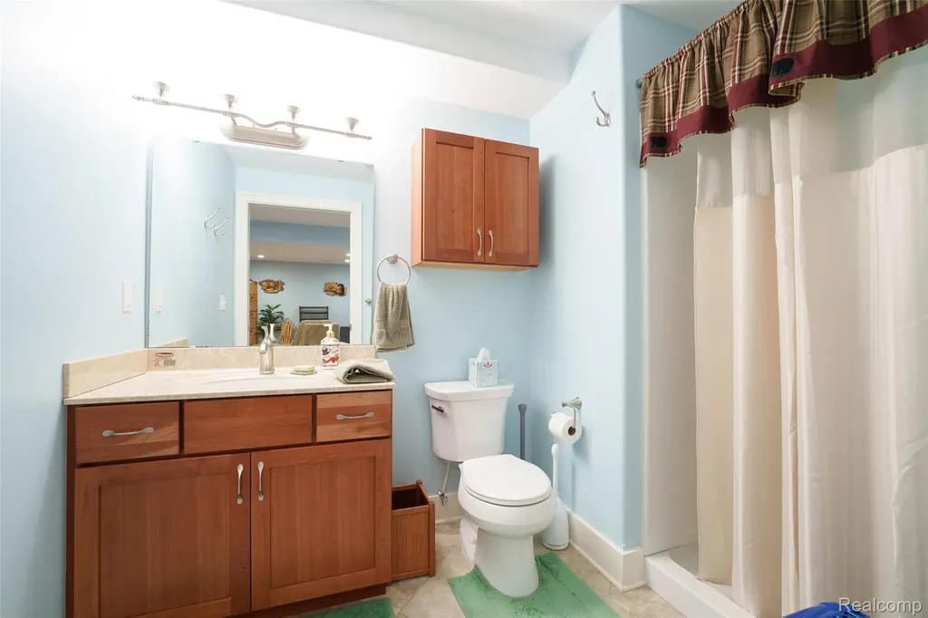 164 Addison Circle Fowlerville Village MI 48836
