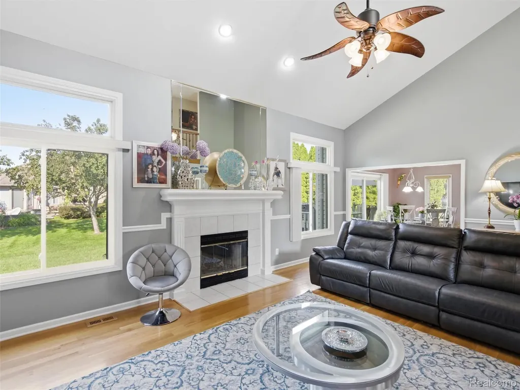 48507 Montelepre Drive Shelby Charter Township MI 48315