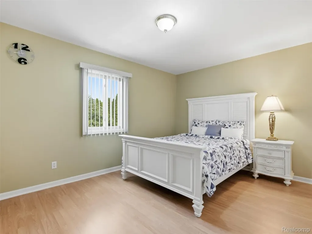 48507 Montelepre Drive Shelby Charter Township MI 48315