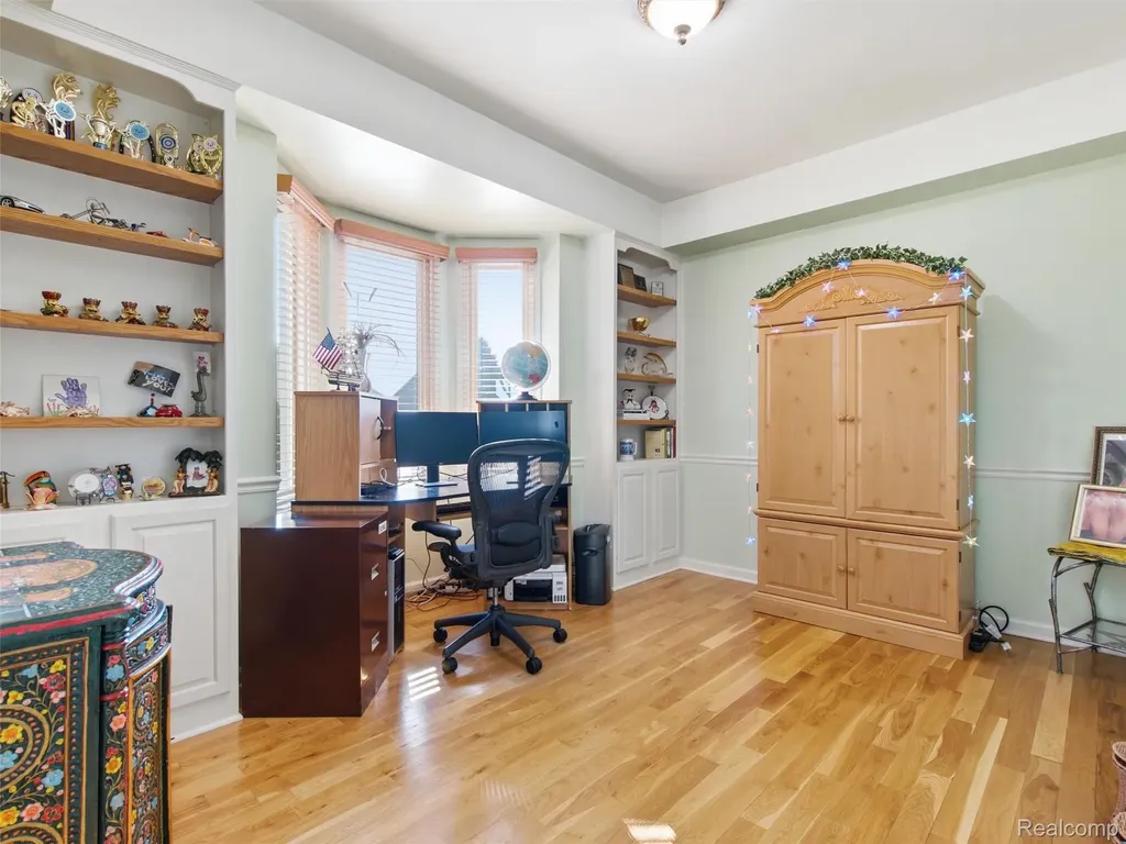 48507 Montelepre Drive Shelby Charter Township MI 48315