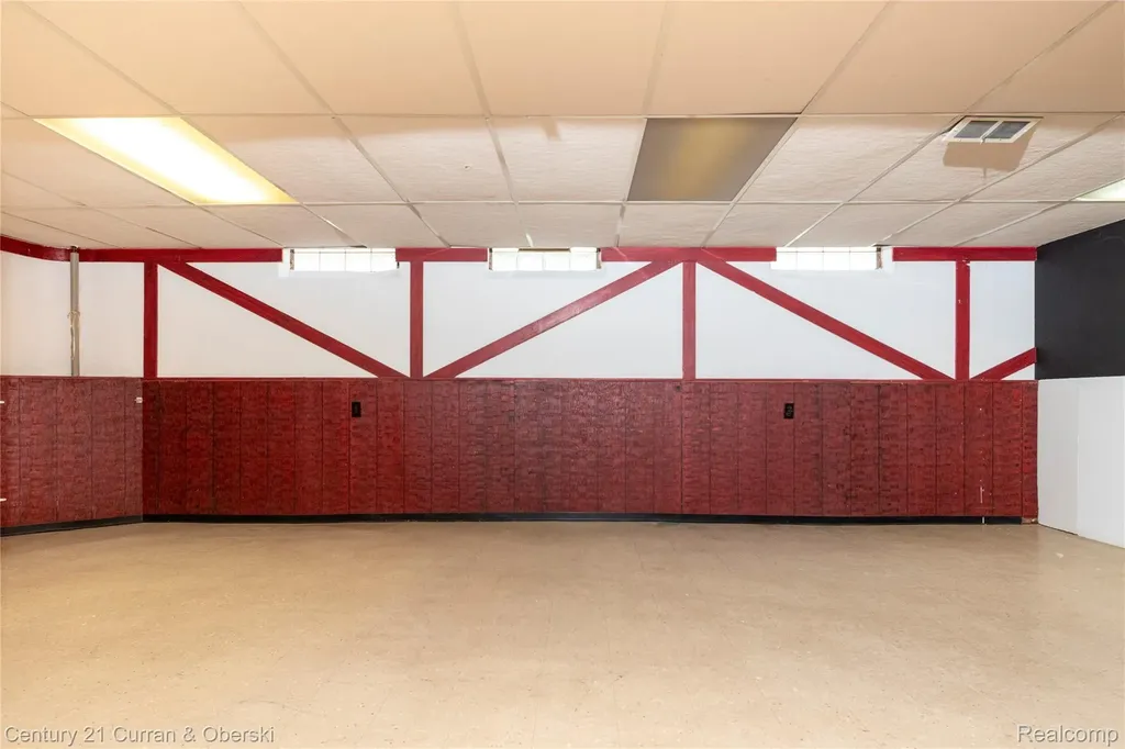 4476 Vassar Street Dearborn Heights City MI 48125