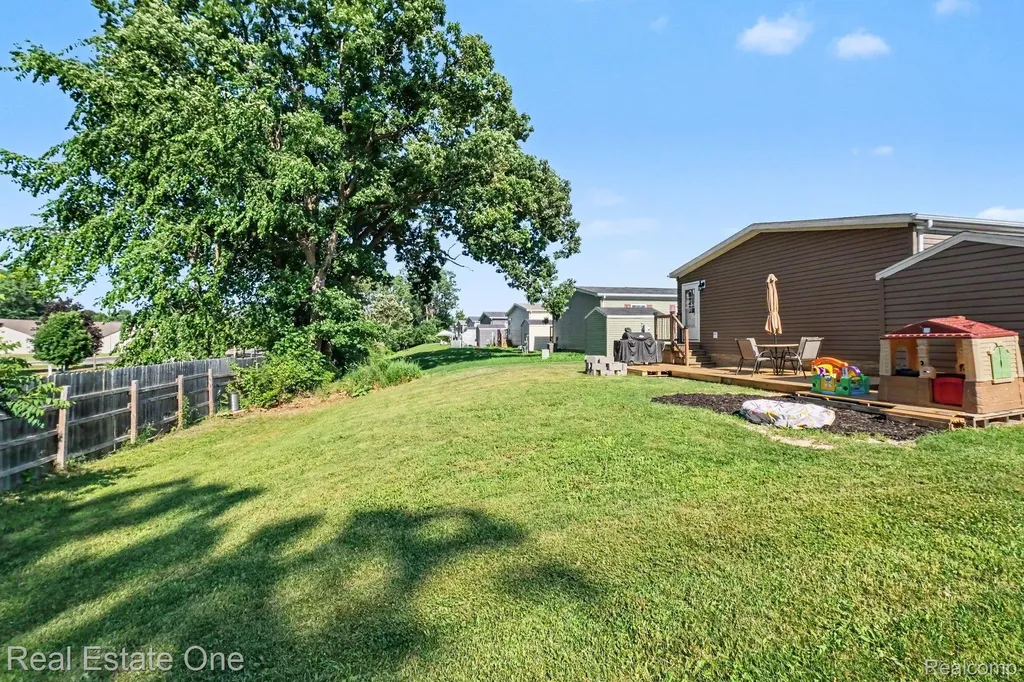 6548 Prince Boulevard Tyrone Township MI 48430