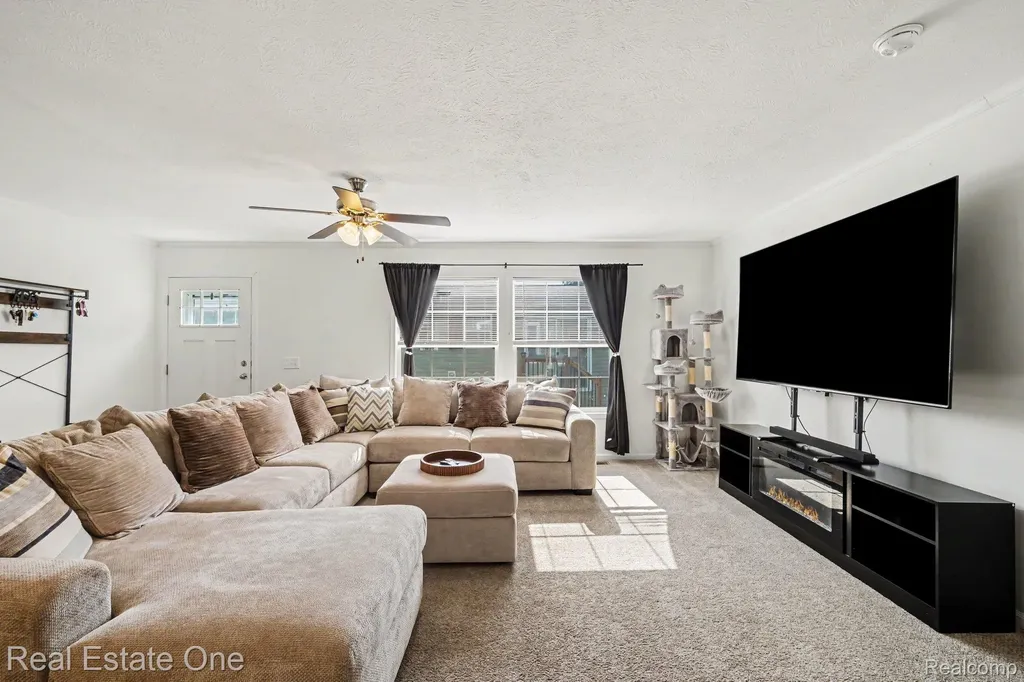 6548 Prince Boulevard Tyrone Township MI 48430