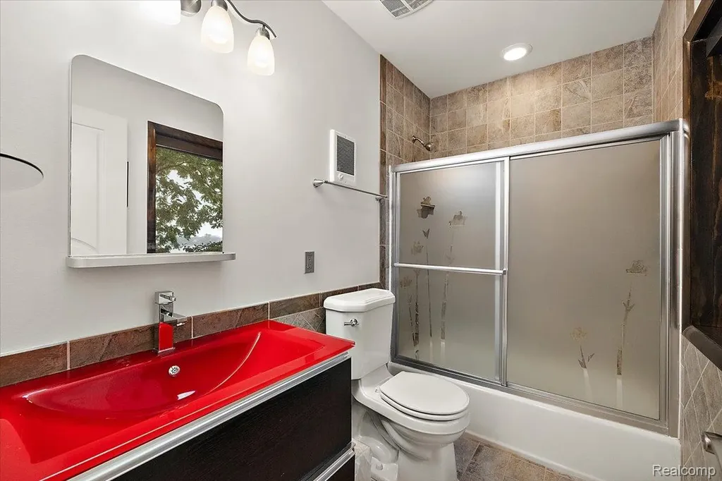 2612 Cove Lane West Bloomfield Charter Township MI 48323