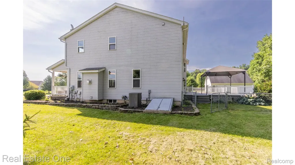 5155 Spruceview Lane Handy Township MI 48836