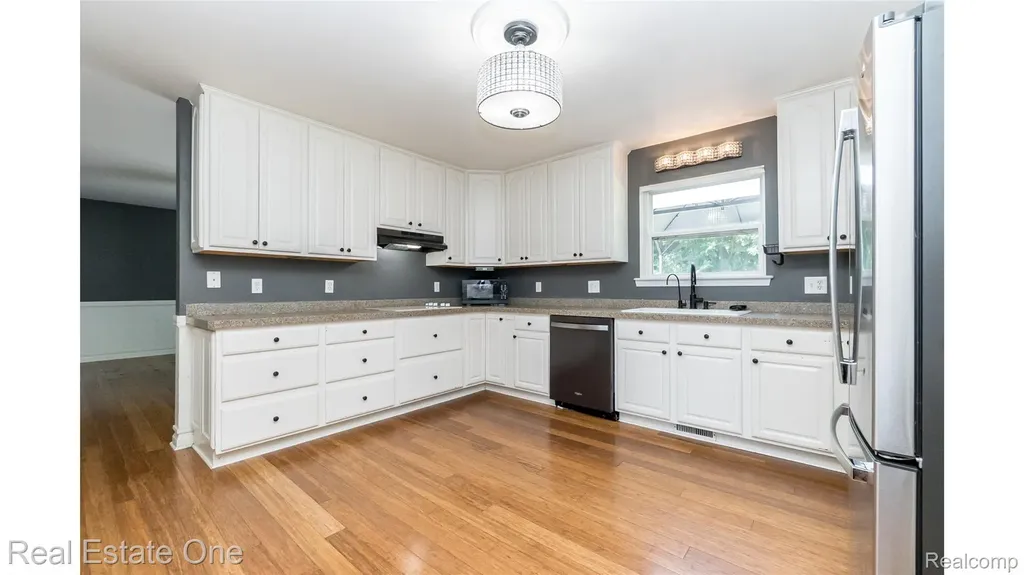 5155 Spruceview Lane Handy Township MI 48836