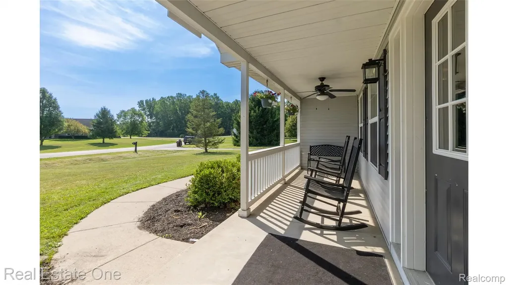 5155 Spruceview Lane Handy Township MI 48836