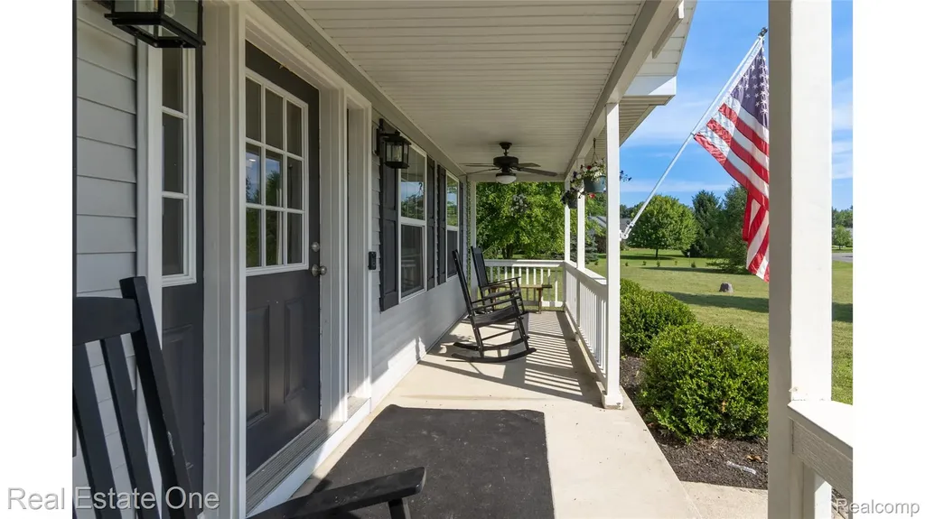 5155 Spruceview Lane Handy Township MI 48836