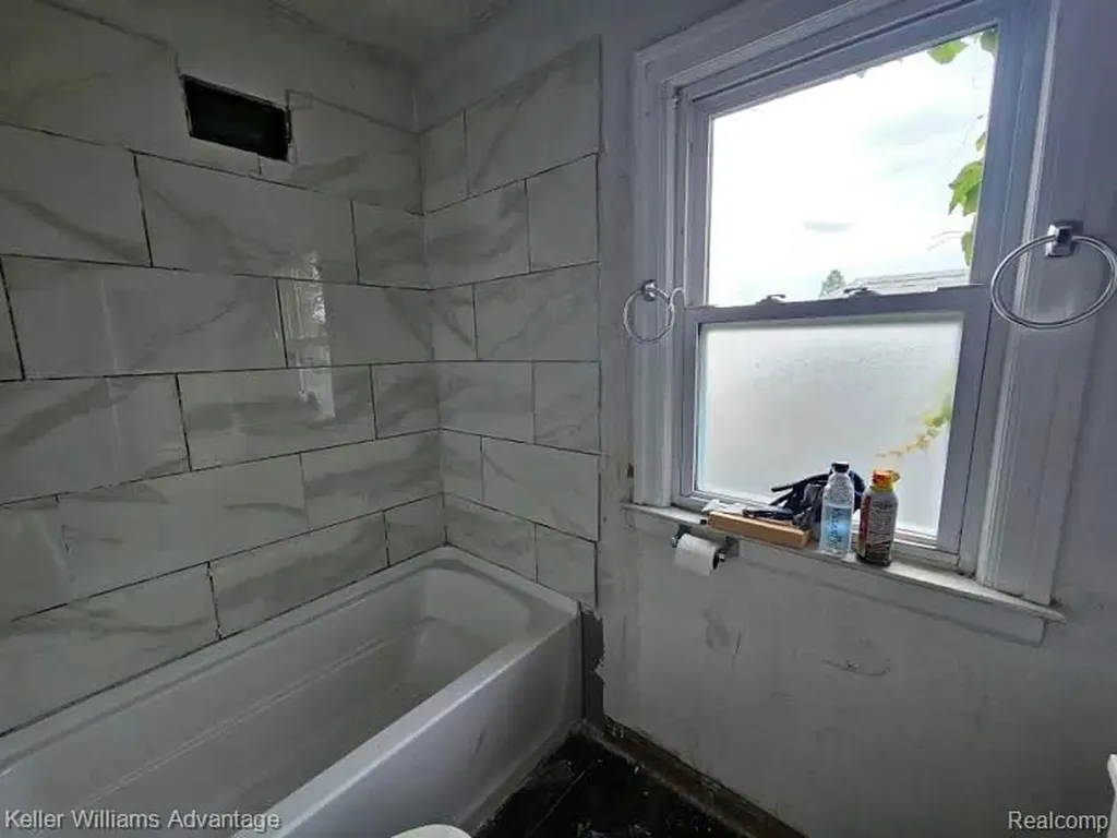 2305 Richton Street Detroit City MI 48206