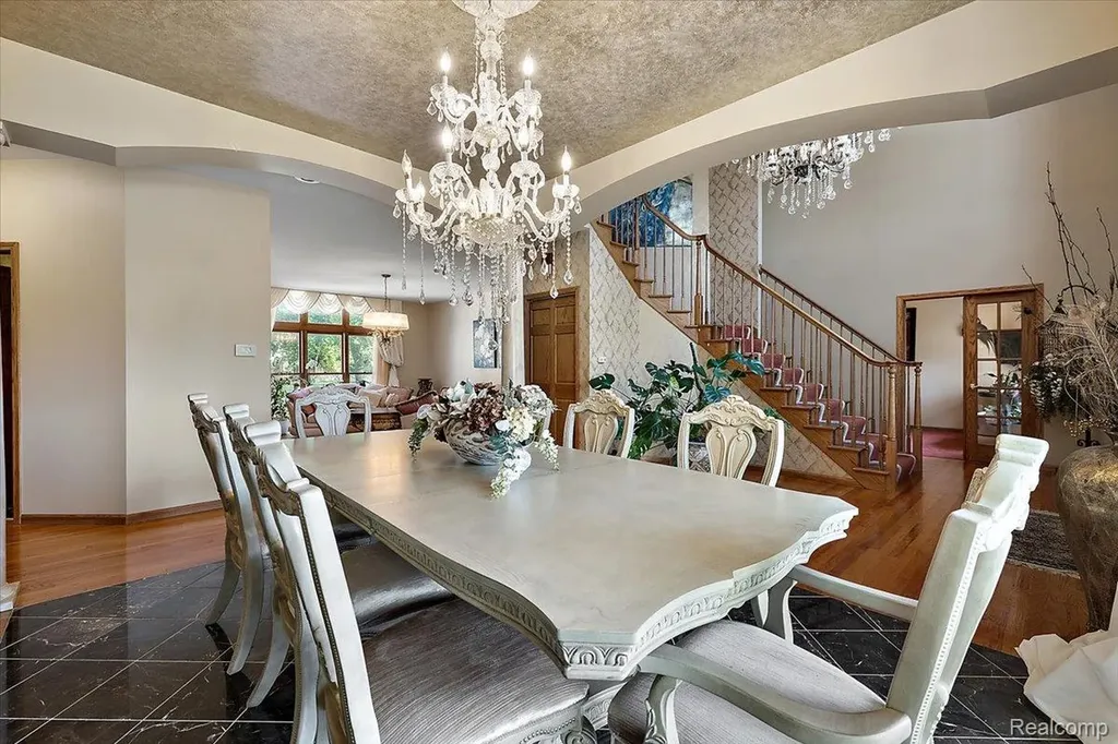 3460 Forest Meadow Court Saginaw Charter Township MI 48603