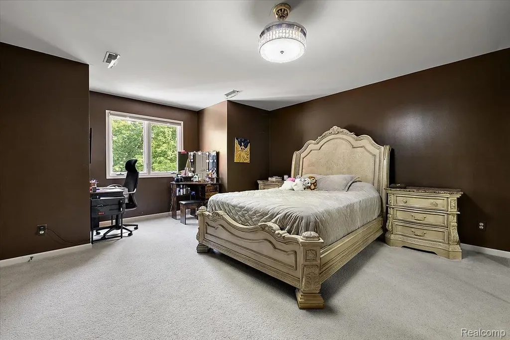 3460 Forest Meadow Court Saginaw Charter Township MI 48603