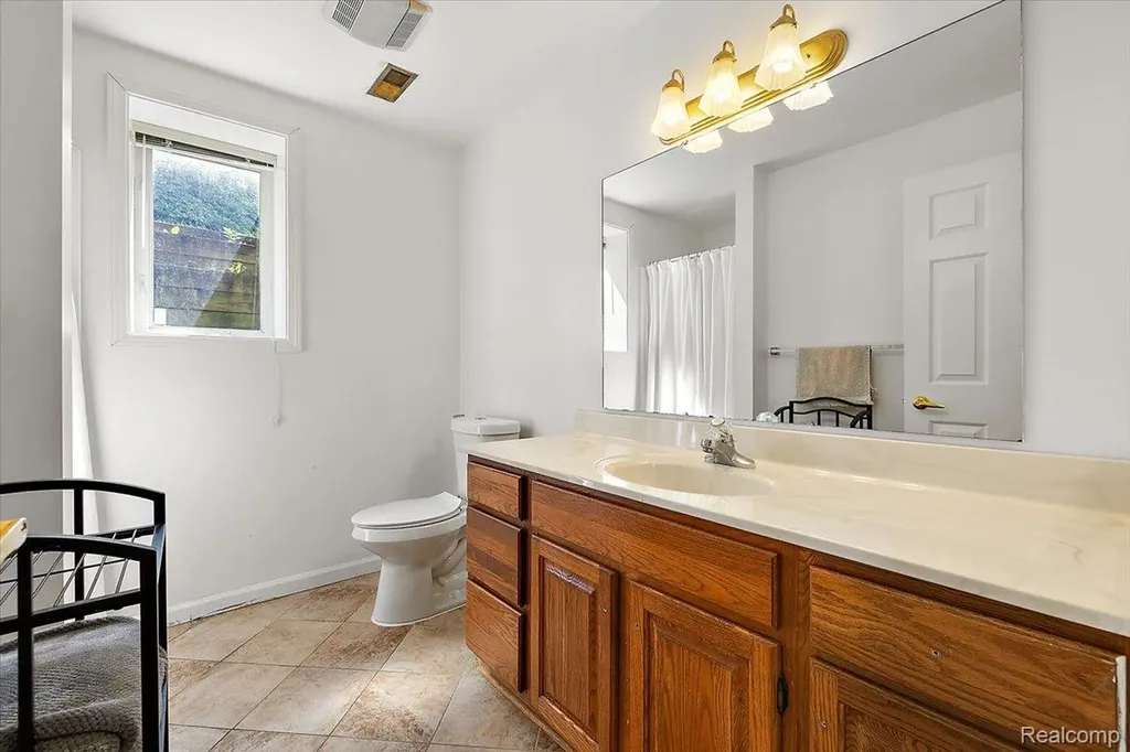 3460 Forest Meadow Court Saginaw Charter Township MI 48603