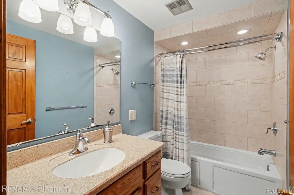 1399 Gray Haven Lane Brighton Township MI 48114