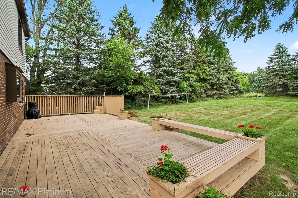 1399 Gray Haven Lane Brighton Township MI 48114