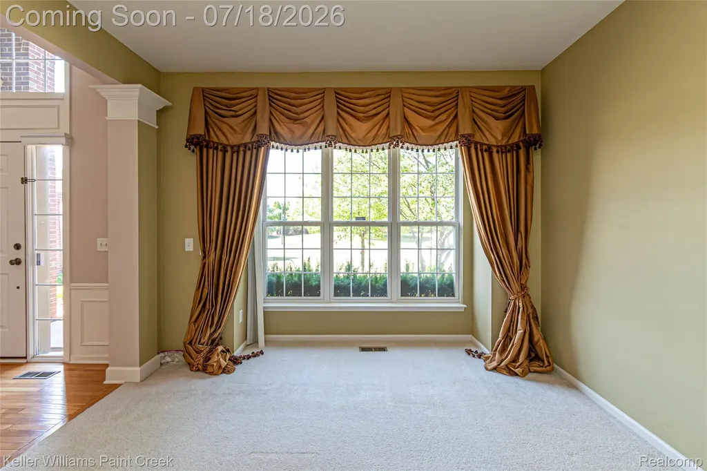 6423 Moonstone Drive Grand Blanc Charter Township MI 48439