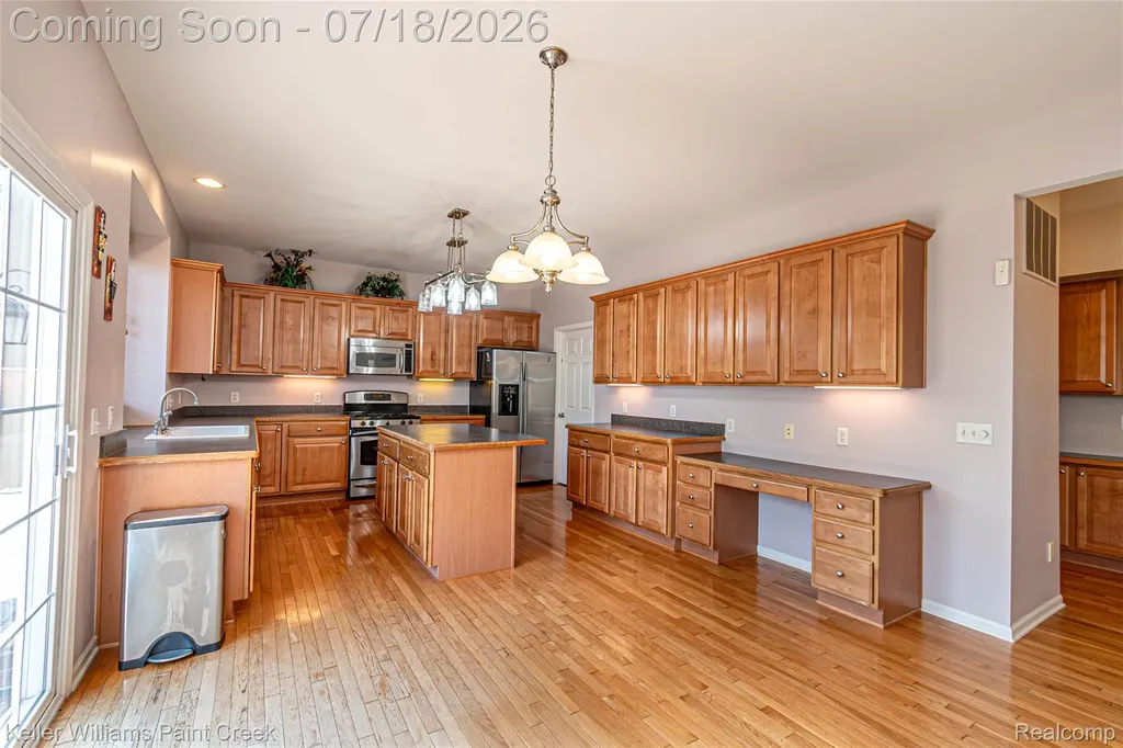 6423 Moonstone Drive Grand Blanc Charter Township MI 48439
