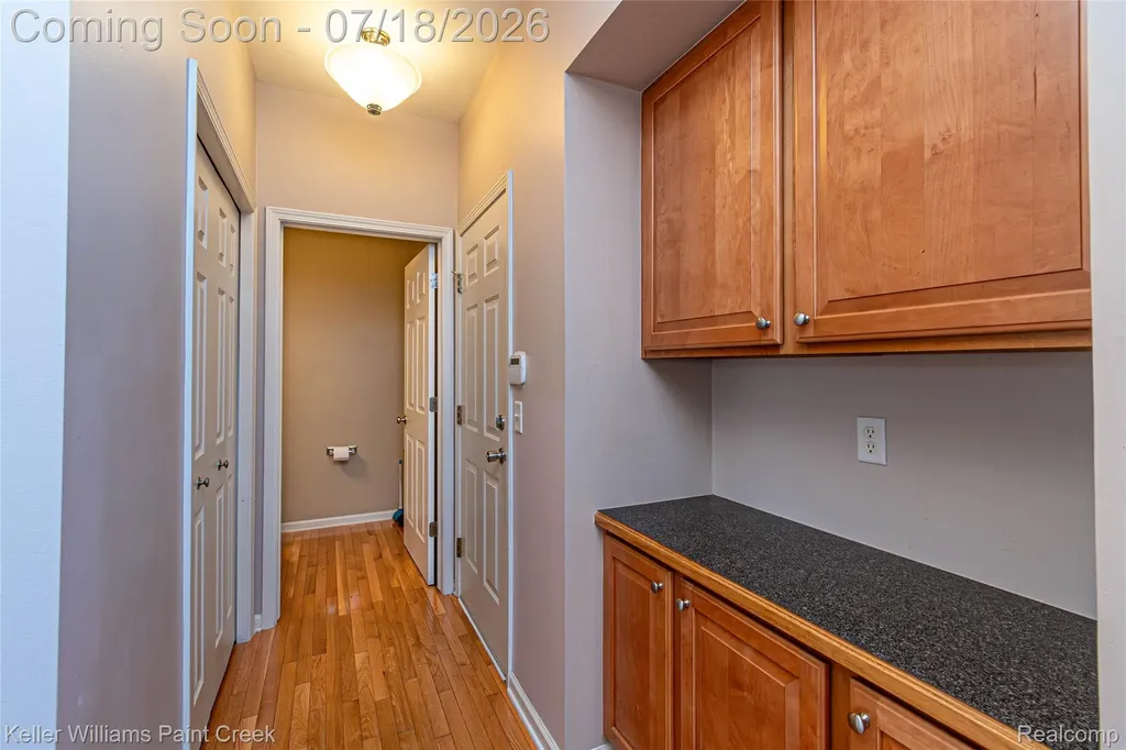 6423 Moonstone Drive Grand Blanc Charter Township MI 48439