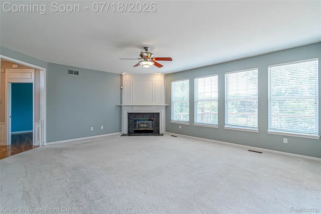 6423 Moonstone Drive Grand Blanc Charter Township MI 48439