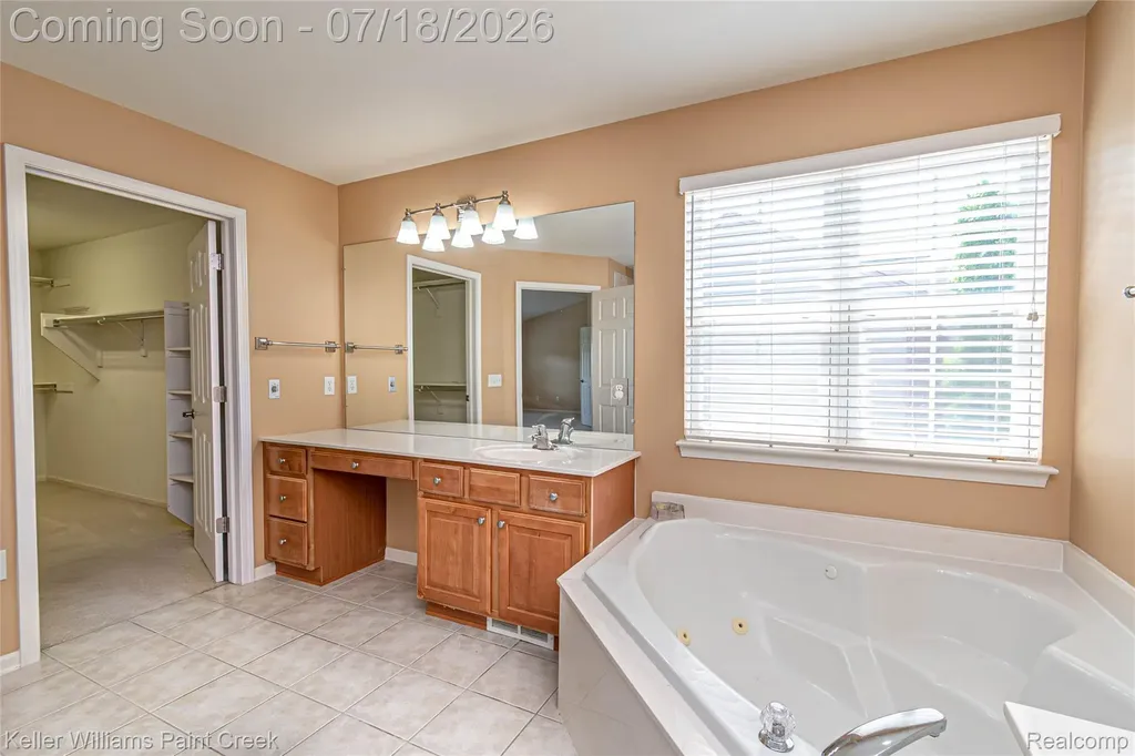 6423 Moonstone Drive Grand Blanc Charter Township MI 48439
