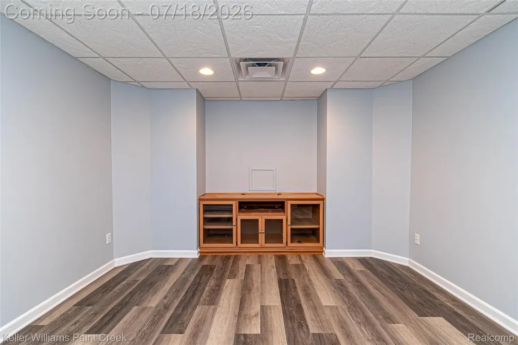 6423 Moonstone Drive Grand Blanc Charter Township MI 48439