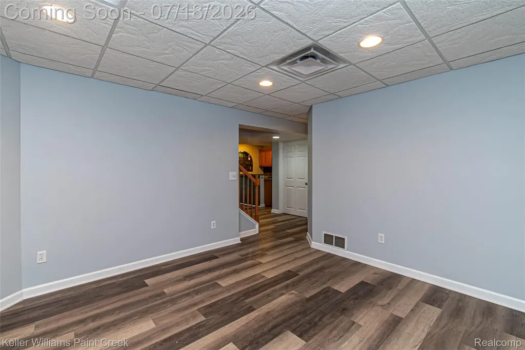 6423 Moonstone Drive Grand Blanc Charter Township MI 48439