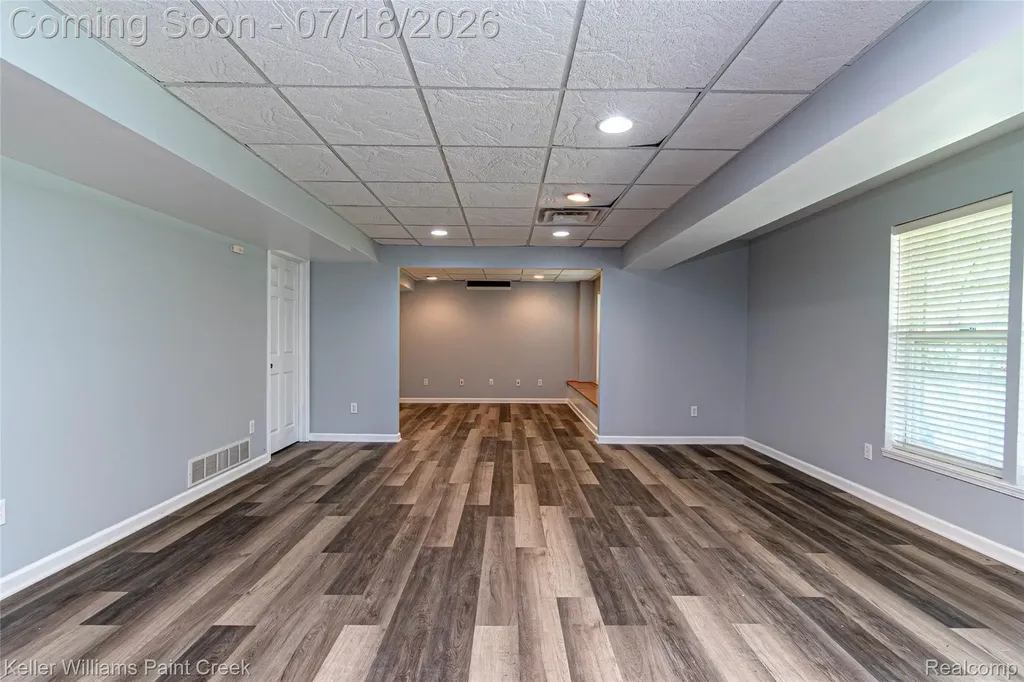 6423 Moonstone Drive Grand Blanc Charter Township MI 48439