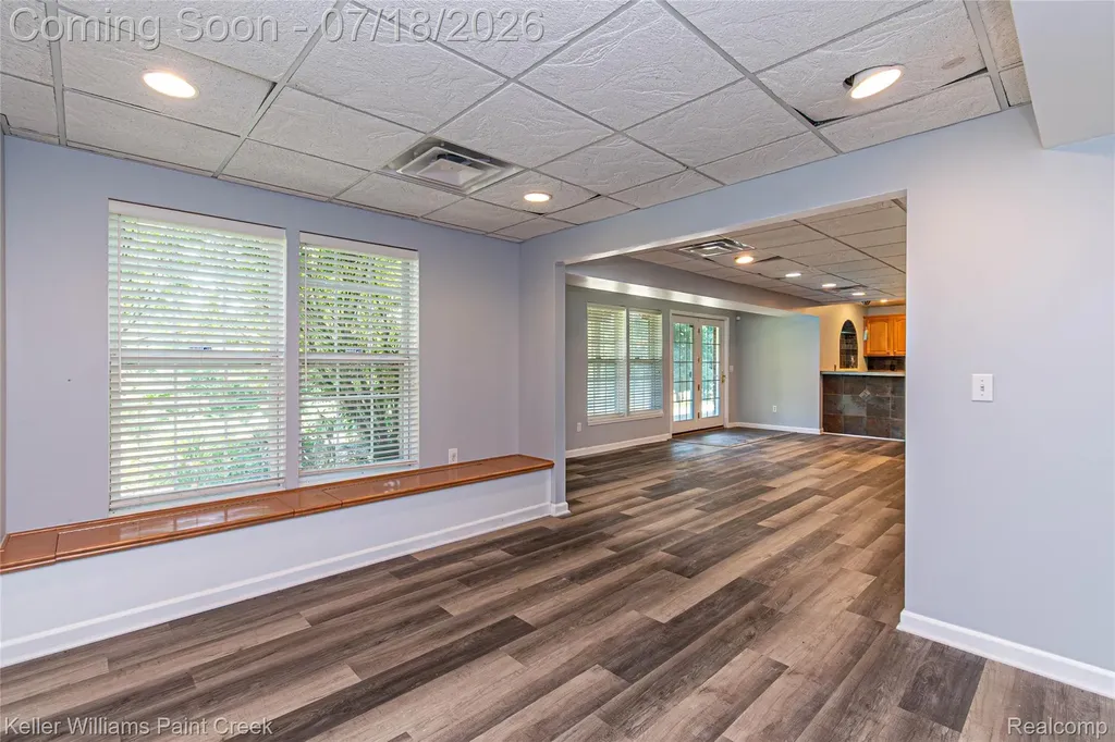 6423 Moonstone Drive Grand Blanc Charter Township MI 48439