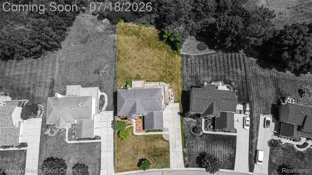 6423 Moonstone Drive Grand Blanc Charter Township MI 48439