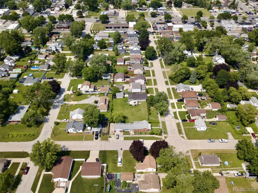 5990 Jackson Street Taylor City MI 48180