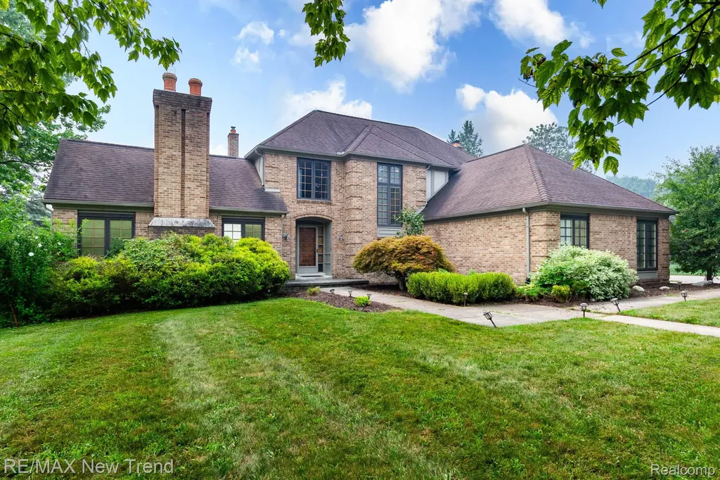 48775 Harvest Drive Plymouth Charter Township MI 48170